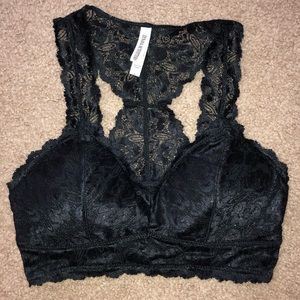 Zenana Outfitters Lace Bralette